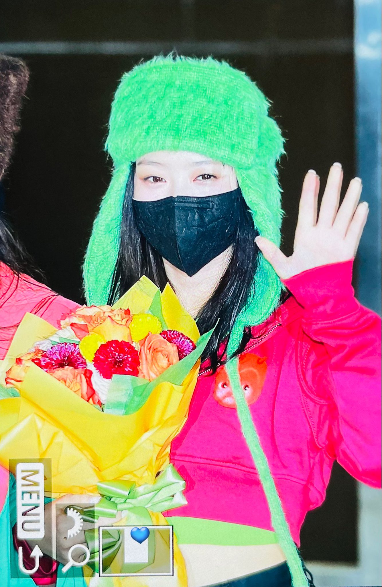 [잡담] 하니 뮤뱅 퇴근길 봨ㅋㅋㅋ 누가봐도 1위한 사람 | 인스티즈
