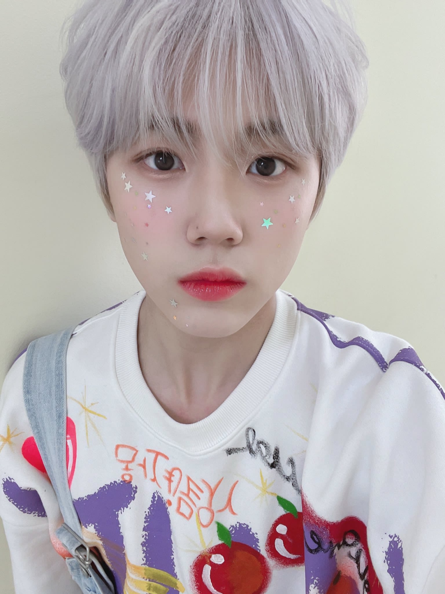 [잡담] 내 기준 탈색 진짜 잘 어울리는 돌 | 인스티즈
