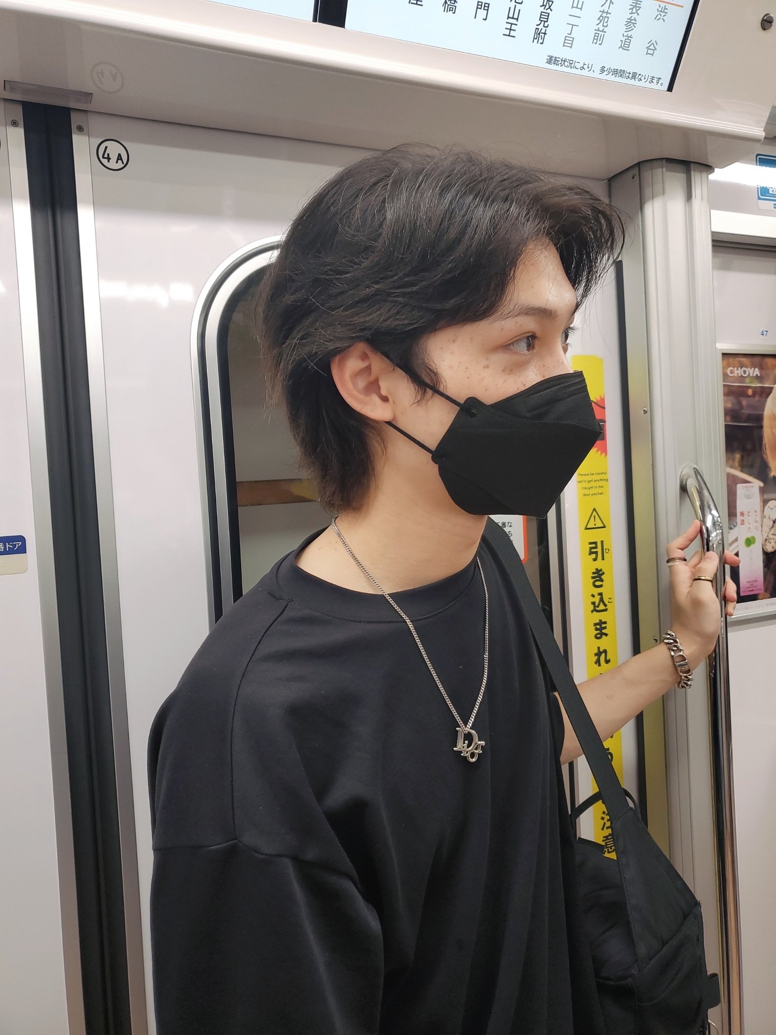[잡담] 나 9년만에 아이돌 덕질 다시할거같아 필릭스 사진좀 더줘 제발 | 인스티즈