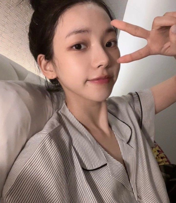 [잡담] 말간 카리나 얼굴이 너무 좋은 달글 | 인스티즈