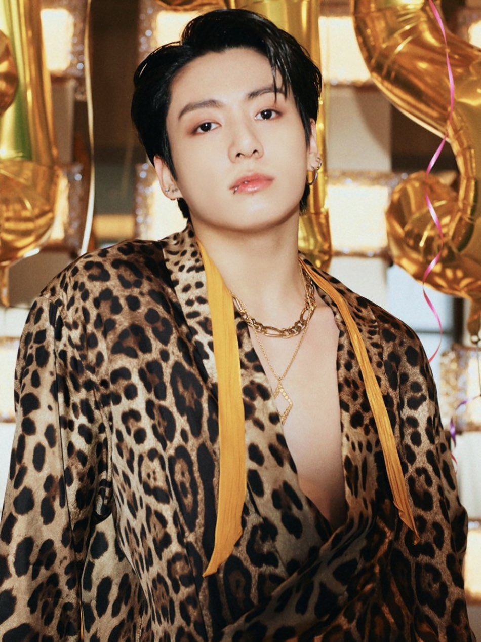 [잡담] 정국 타고난 눈썹 모양이 ㄹㅇ남자력 max임 | 인스티즈