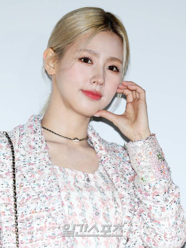 [잡담] 샤넬 행사 참여 한 (여자)아이들 미연 | 인스티즈