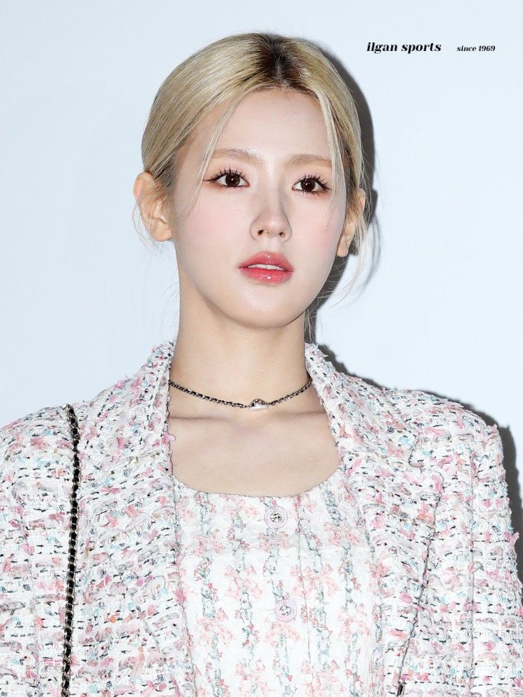 [잡담] 샤넬 행사 참여 한 (여자)아이들 미연 | 인스티즈