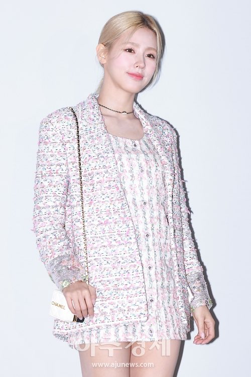 [잡담] 샤넬 행사 참여 한 (여자)아이들 미연 | 인스티즈