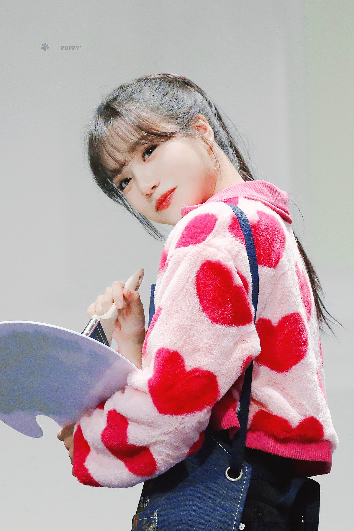[잡담] 조유리 이 각도 진짜 예쁜데 한번 봐주실 분 | 인스티즈