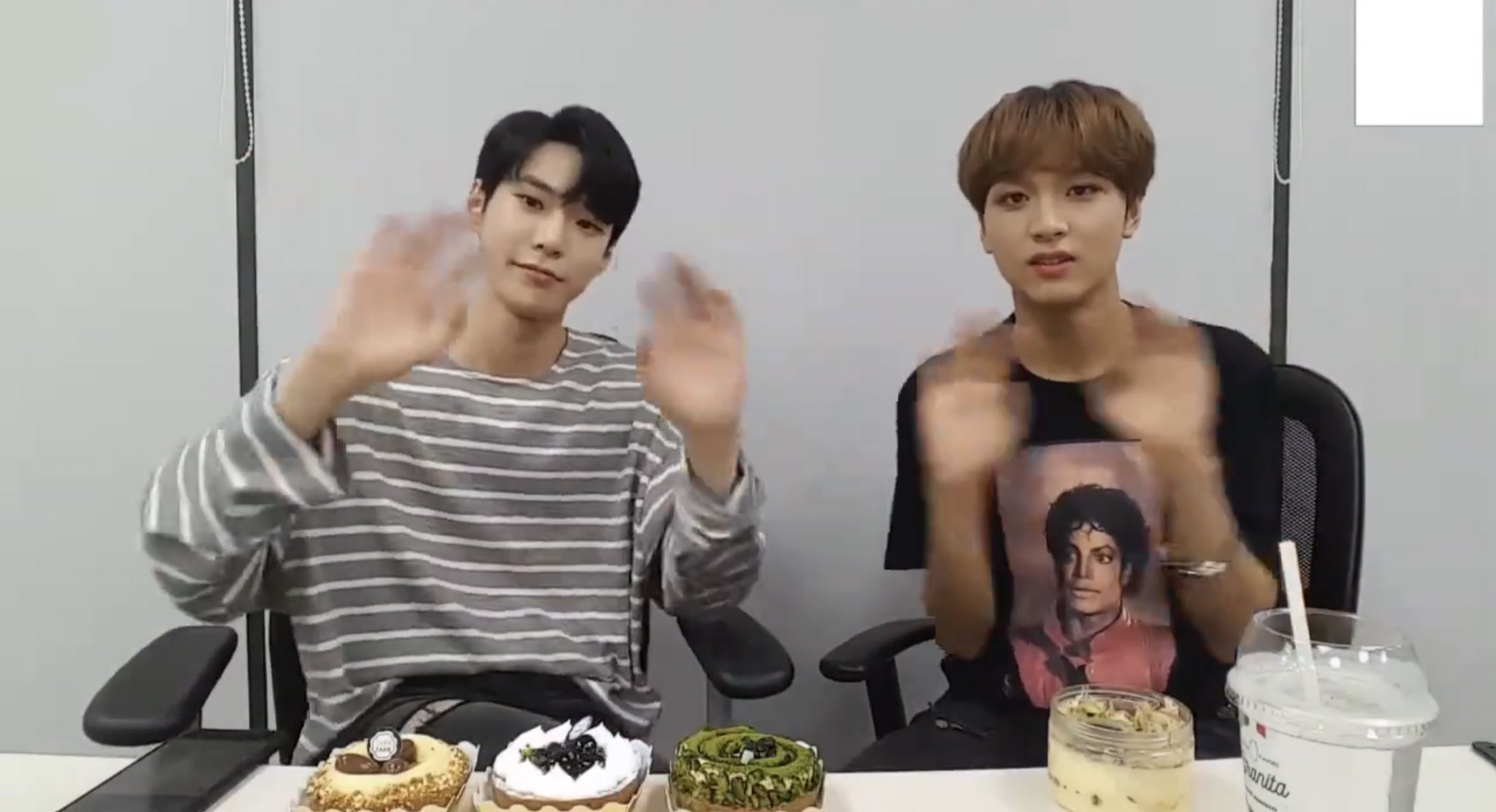[잡담] 도영 해찬 이럴거면 타르트 왜삼 | 인스티즈