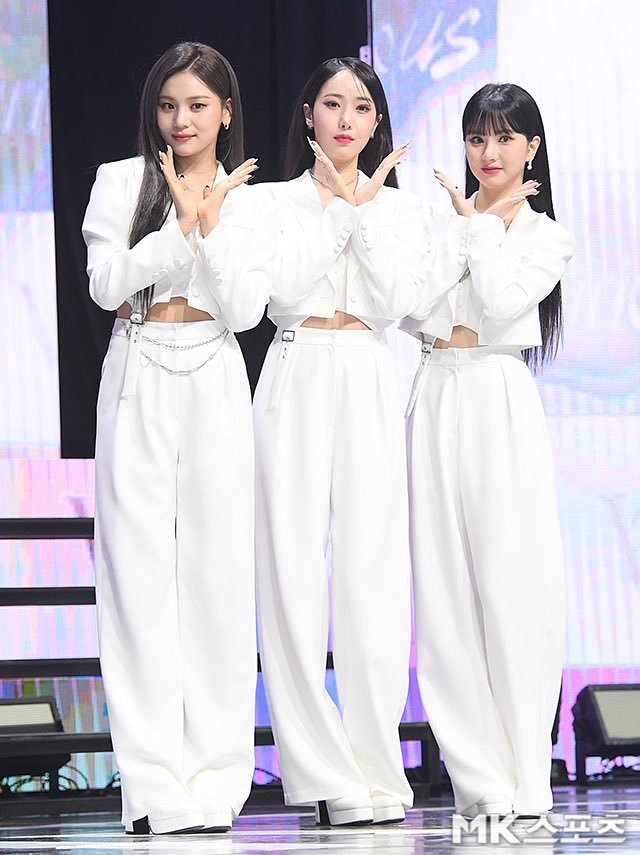 [잡담] ㅁ ㅊ 비비지 의상 넘좋아 | 인스티즈