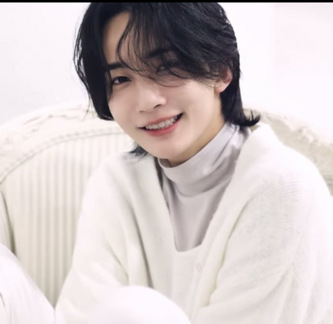 [잡담] 토끼 정한에 가려 생로랑 정한을 잊지 말자 | 인스티즈
