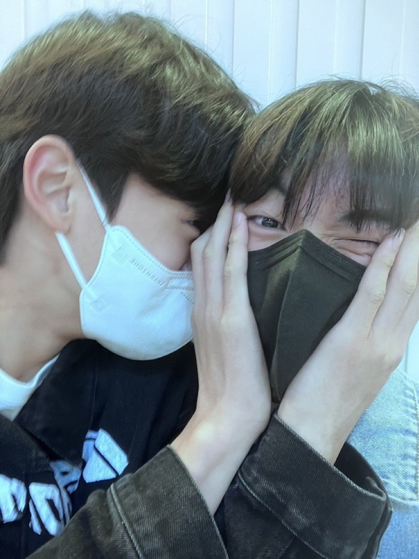 [잡담] 얘네 관계성 어뜩하냐 진짜 … | 인스티즈