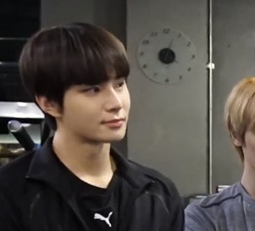 [잡담] 하이씨 정우 앞머리 있고 없고 얼굴 차이 좀 봐,,,ㅋㅋㅋㅋㅋ | 인스티즈
