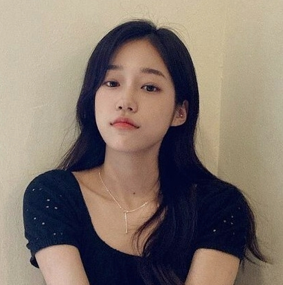 [잡담] 노윤서 되게 일반인일때랑 데뷔후 구분안된다ㅋㅋㅋ | 인스티즈
