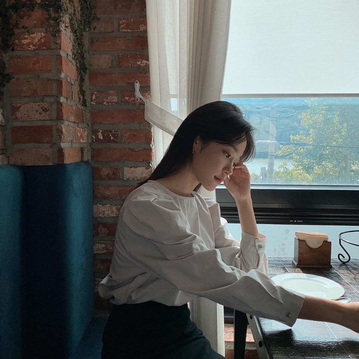 [잡담] 노윤서 되게 일반인일때랑 데뷔후 구분안된다ㅋㅋㅋ | 인스티즈