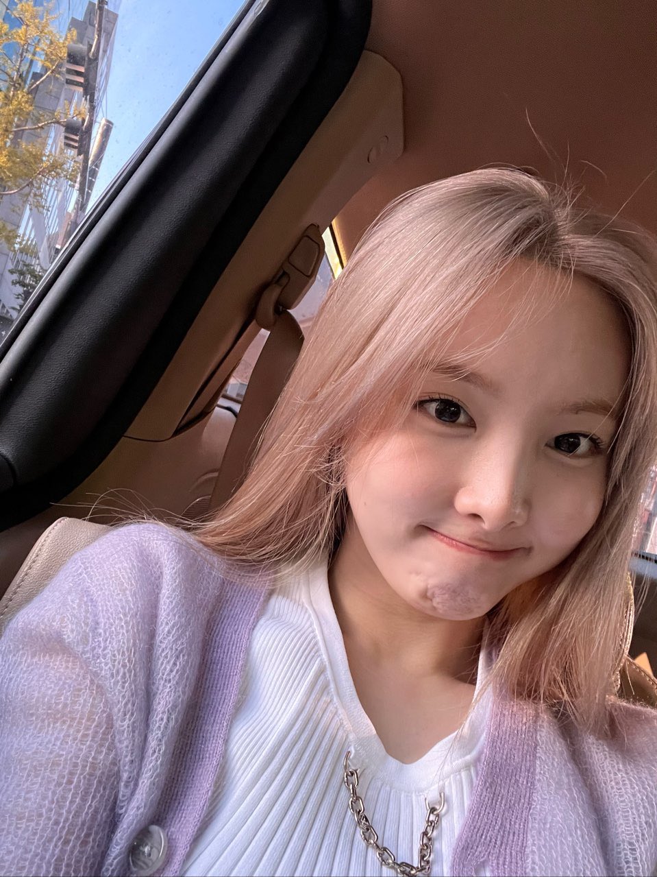[잡담] 나연 이 셀카 너무 쭈아 | 인스티즈