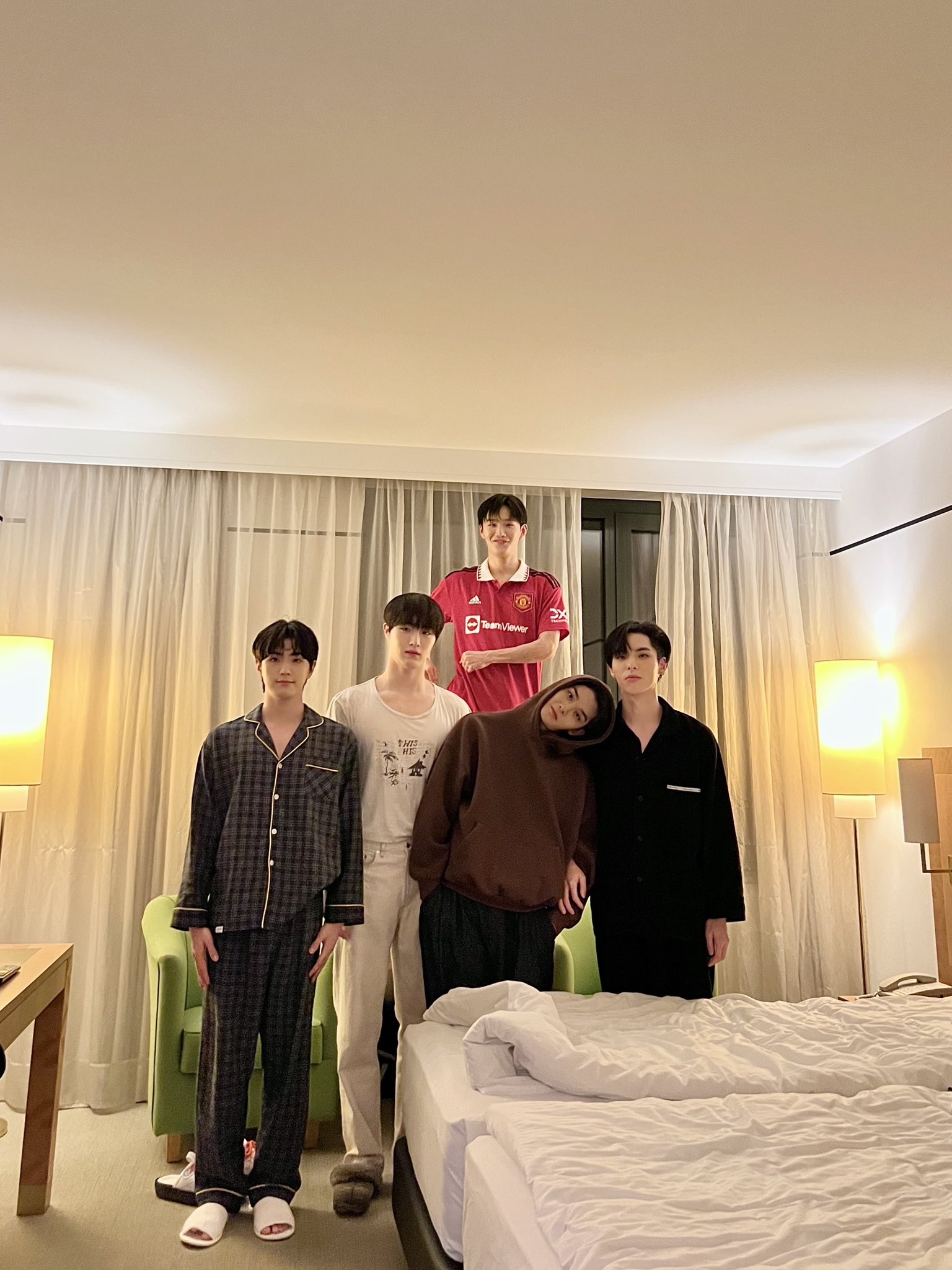 [잡담] 씨아이엑스 봐라 | 인스티즈