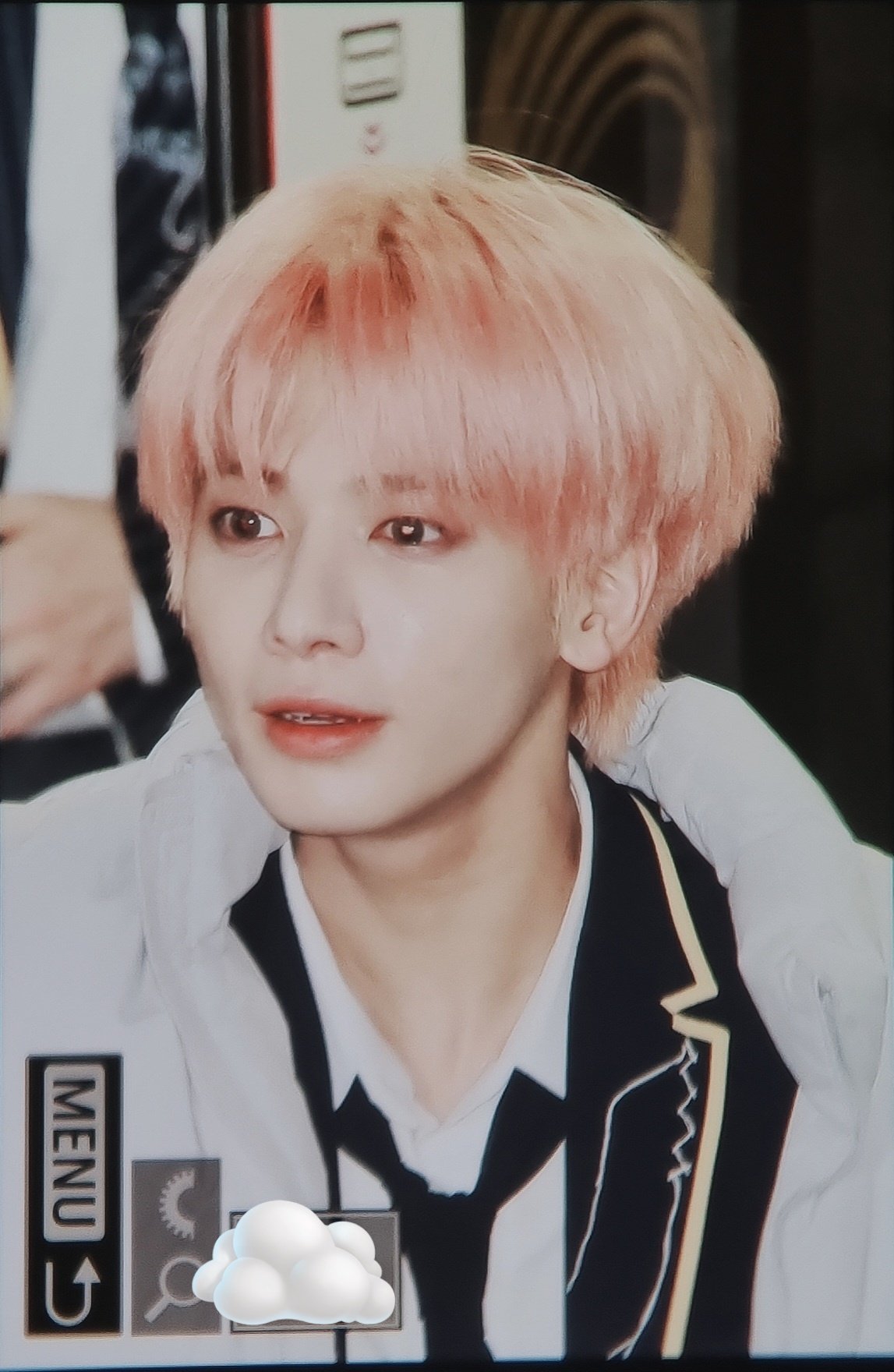 [잡담] 헐 투바투 태현이 눈동자가 하트 모양이야!! | 인스티즈