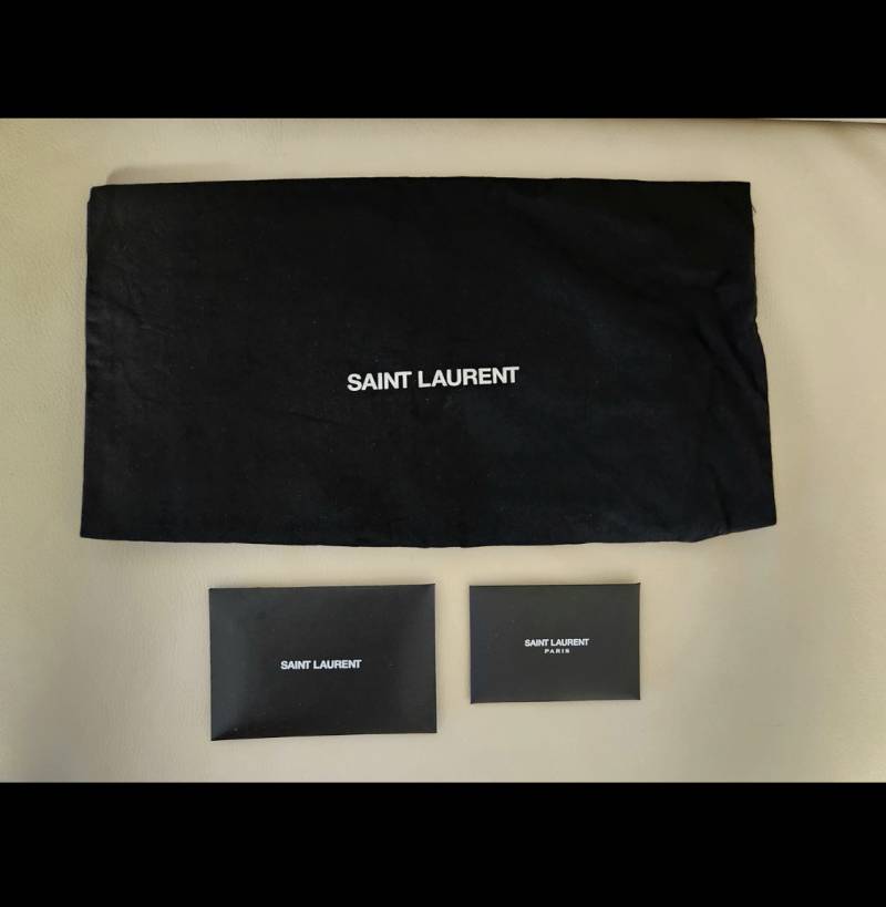 명품잘알들 도와줘ㅠㅠㅠㅠ생로랑 개런티카드 디자인 바꼈어? | 인스티즈