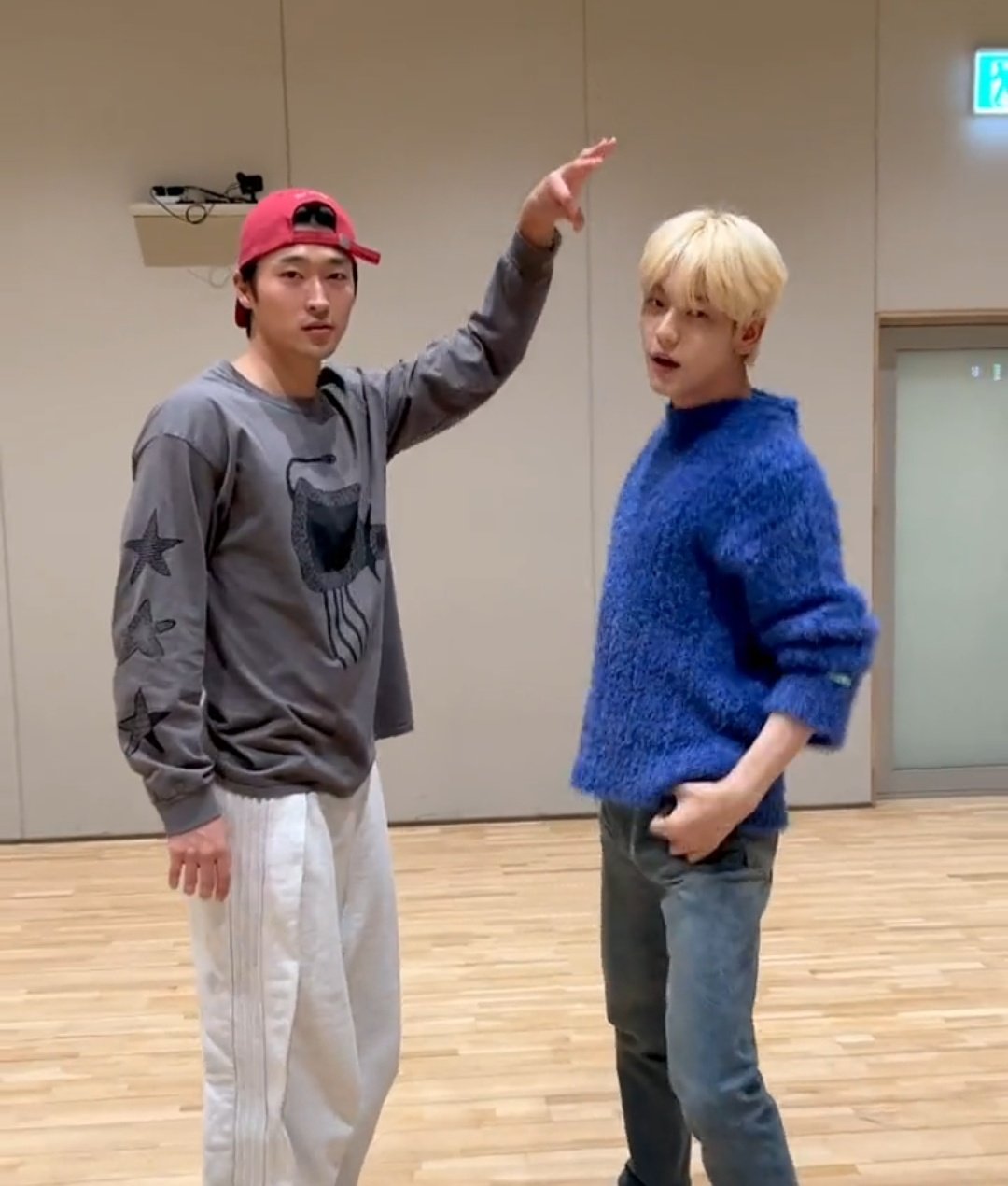 [잡담] 아니긍데 투바투 수빈이 조규성 선수님이랑 키 비슷허다 | 인스티즈