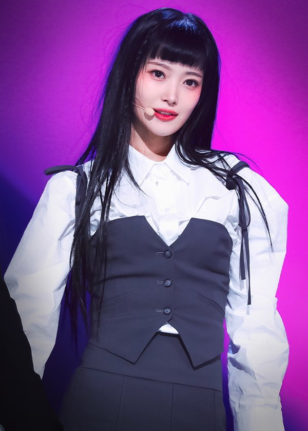 [잡담] 이분 쳐피뱅 되게 잘어울린다 | 인스티즈