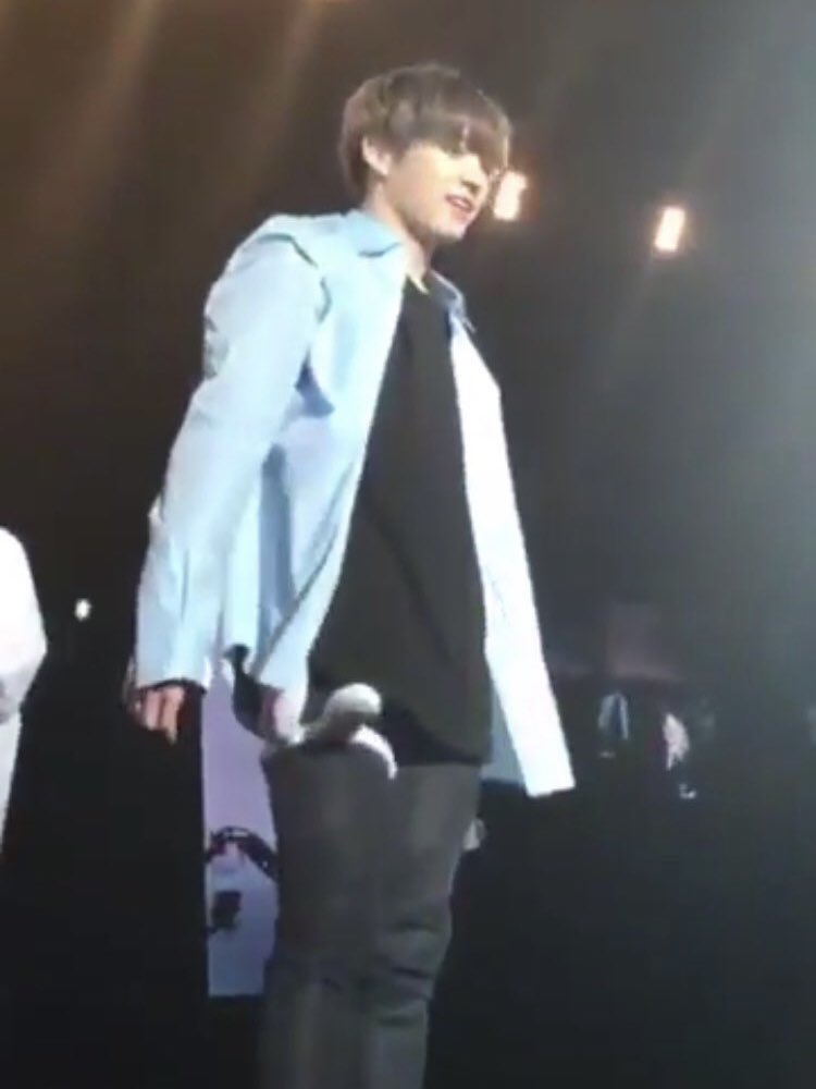 [잡담] 방탄 정국 허벅지가 컴플렉스였는데 아미들이 좋아해서 젤 자랑스러운 신체부위 됨 | 인스티즈