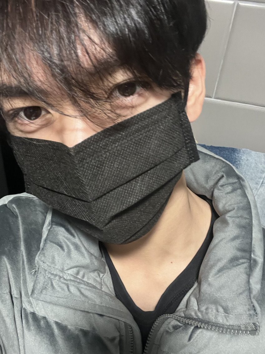 [잡담] 혹시 이거 누군지 아는 익 있어?? | 인스티즈