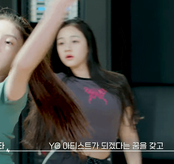 [잡담] YG 신인 걸그룹 베이비몬스터 파리타, 루카 보고 갈 사람! 👶🏻😈 | 인스티즈