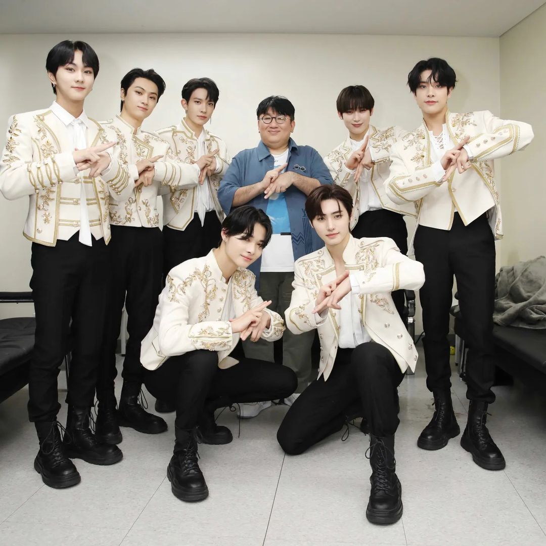 [잡담] 방시혁 인스타 하이브돌이랑 찍은 사진밖에 없음ㅋㅋㅋㅋㅋㅋㅋ | 인스티즈