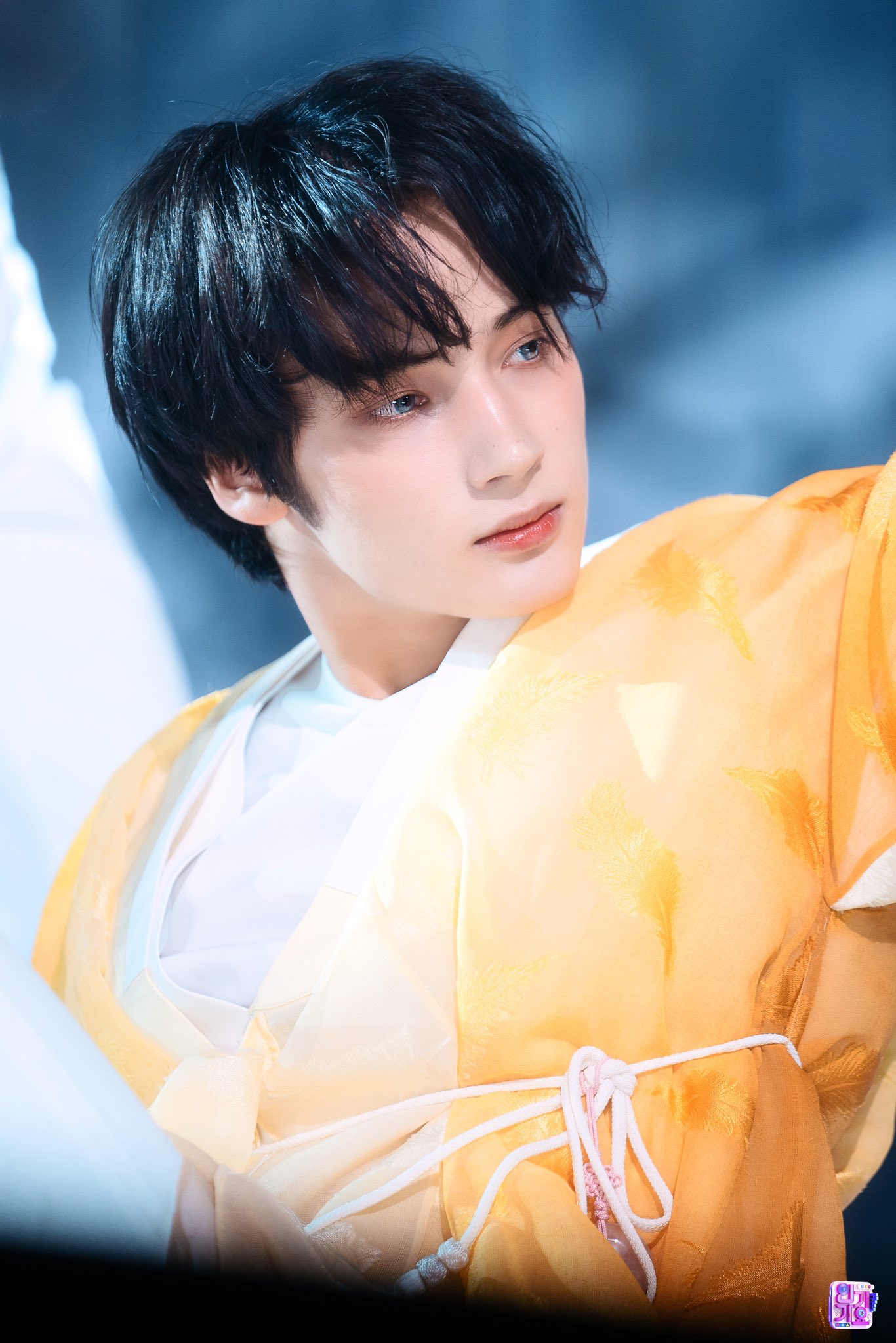 [잡담] 휴닝카이 왜 냉미남이라는지 알겠는 짤 | 인스티즈