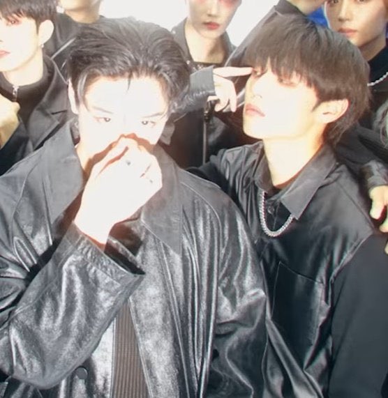 [잡담] 더보이즈가 말아주는 타락천사 먹기 | 인스티즈