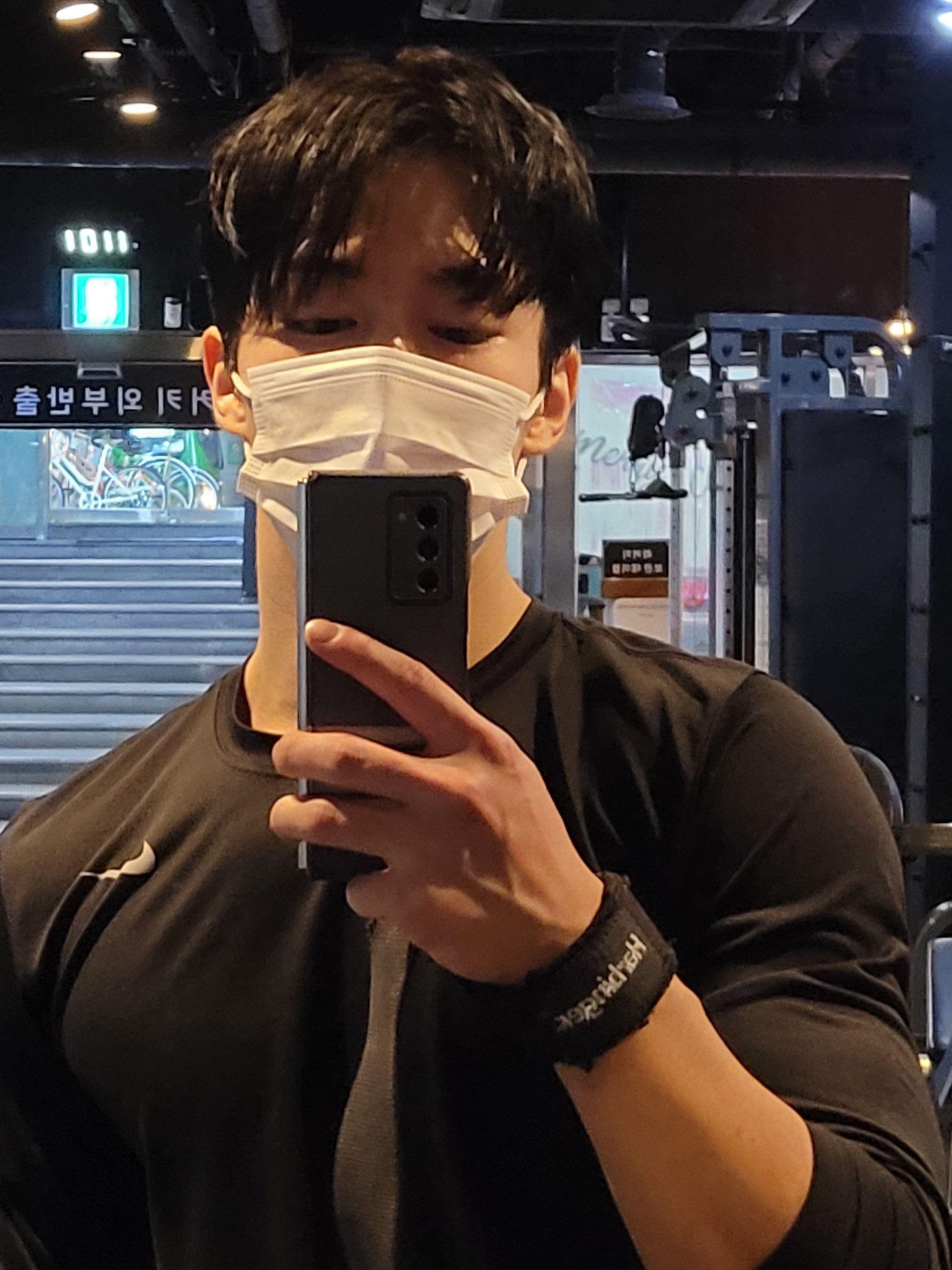 [잡담] 헬스장 셀카 넘 좋다 | 인스티즈