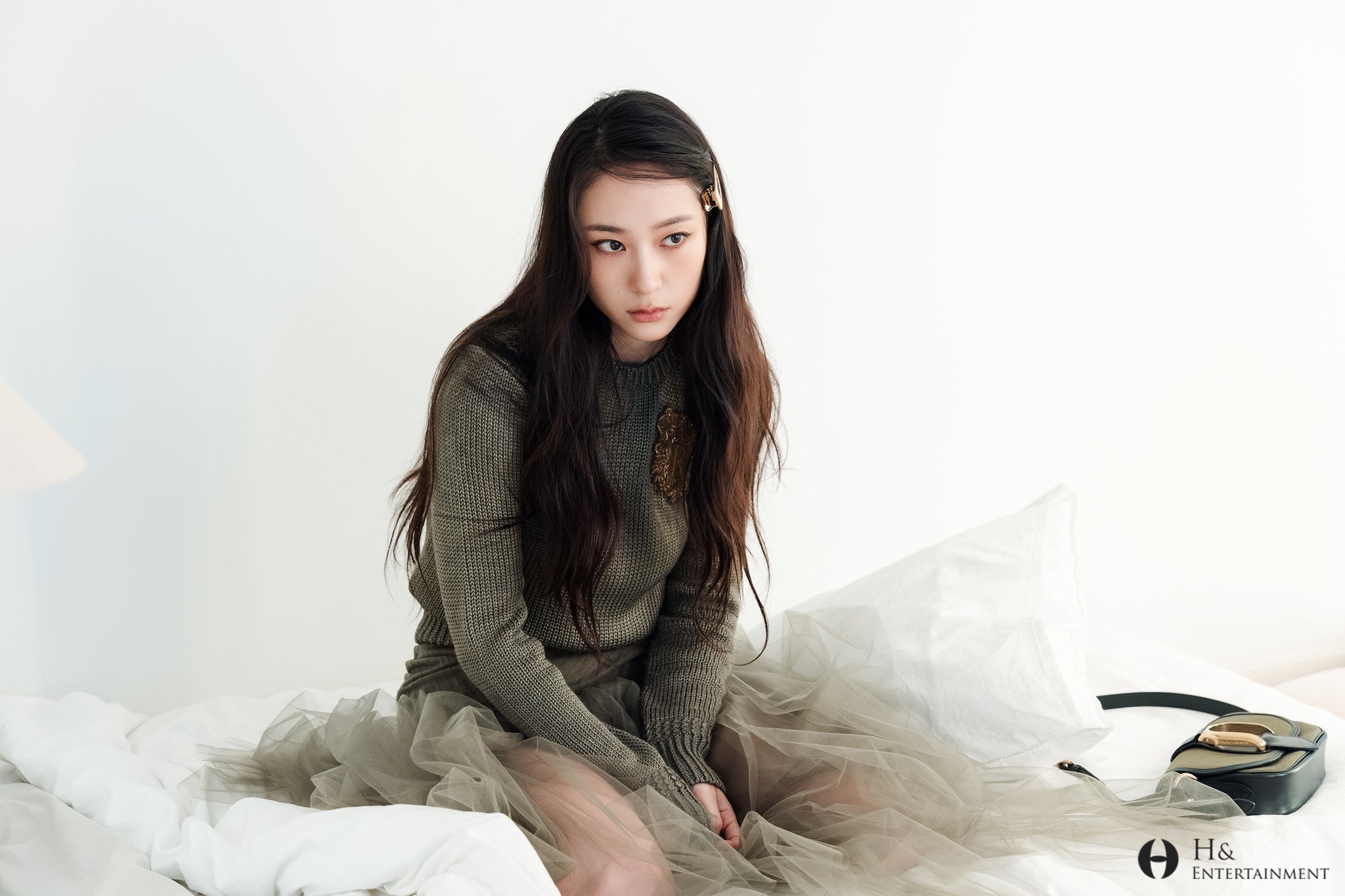 [잡담] 크리스탈 이번에 뜬 사진 2013-2014년쯤 생각난다 | 인스티즈