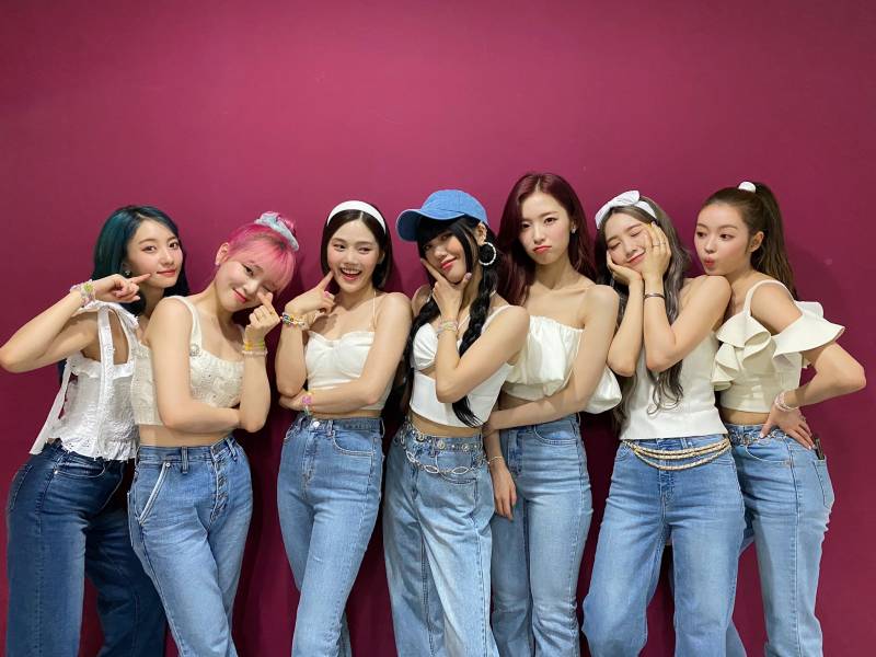 최근 쇼음악중심 나오는 아이돌 특징..............jpg | 인스티즈