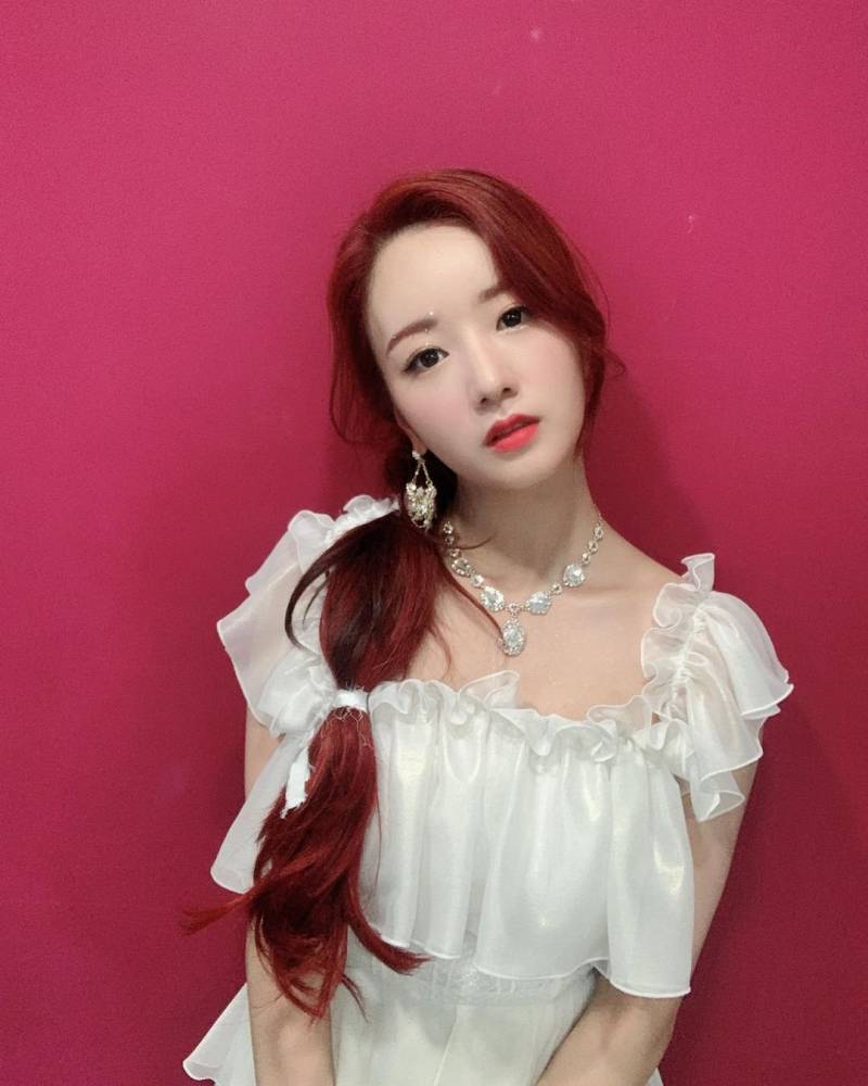 최근 쇼음악중심 나오는 아이돌 특징..............jpg | 인스티즈
