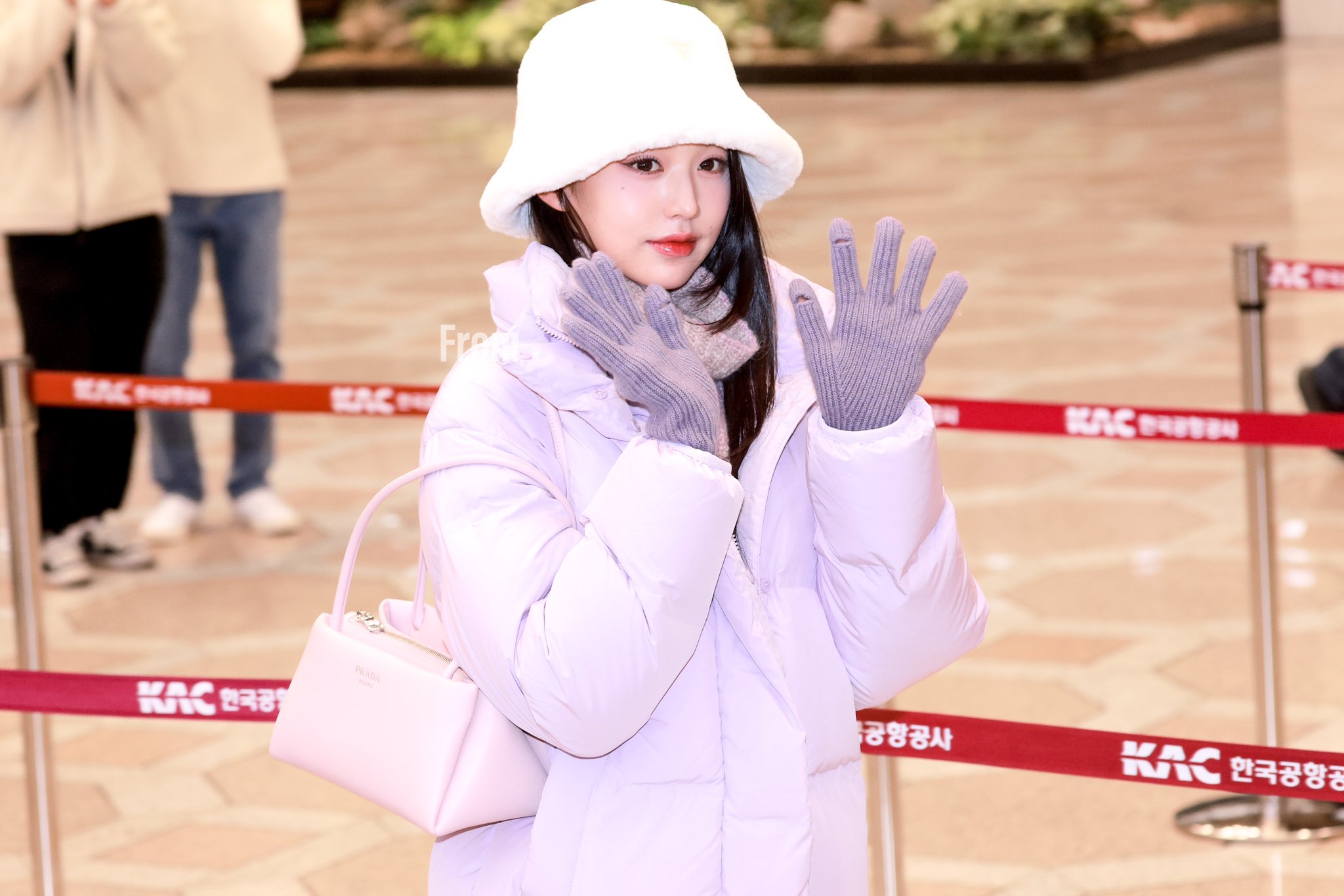 [잡담] 원영이 이 날 공항 코디 너무 맘에 들어 | 인스티즈
