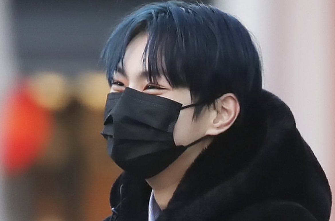 [잡담] 남돌 중 이 둘이 여우상 TOP2 같아 | 인스티즈