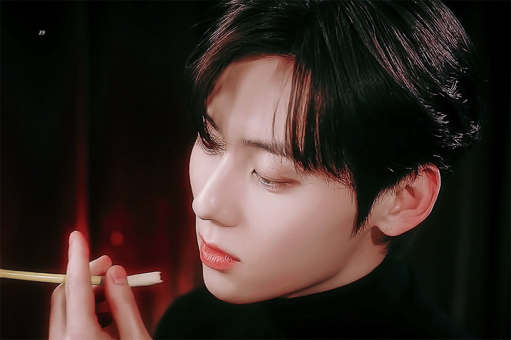 [잡담] 얘들아(0명) 오늘 6시 황민현 솔로 데뷔함🥹 많관부🧡 | 인스티즈