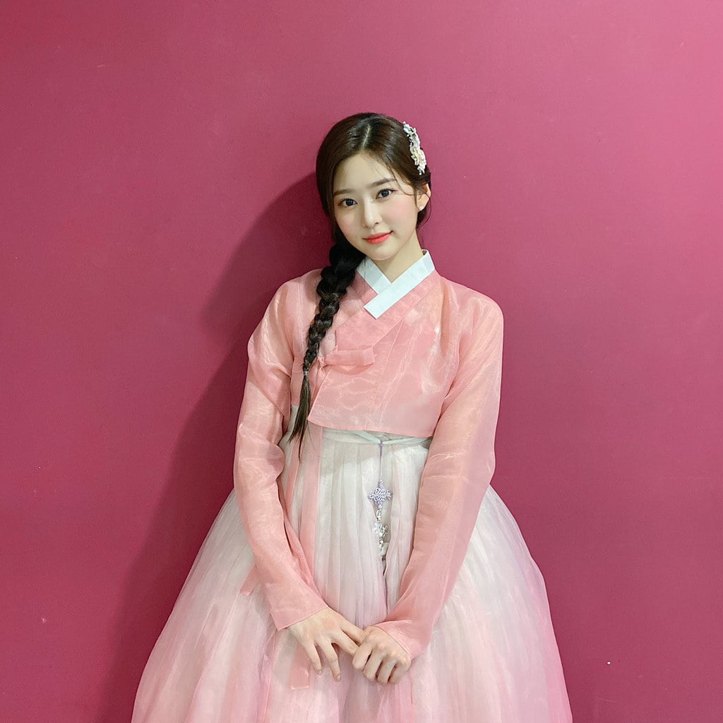 [잡담] 음중 핑크벽 별거아닌데 되게 이쁘지않아...?? | 인스티즈