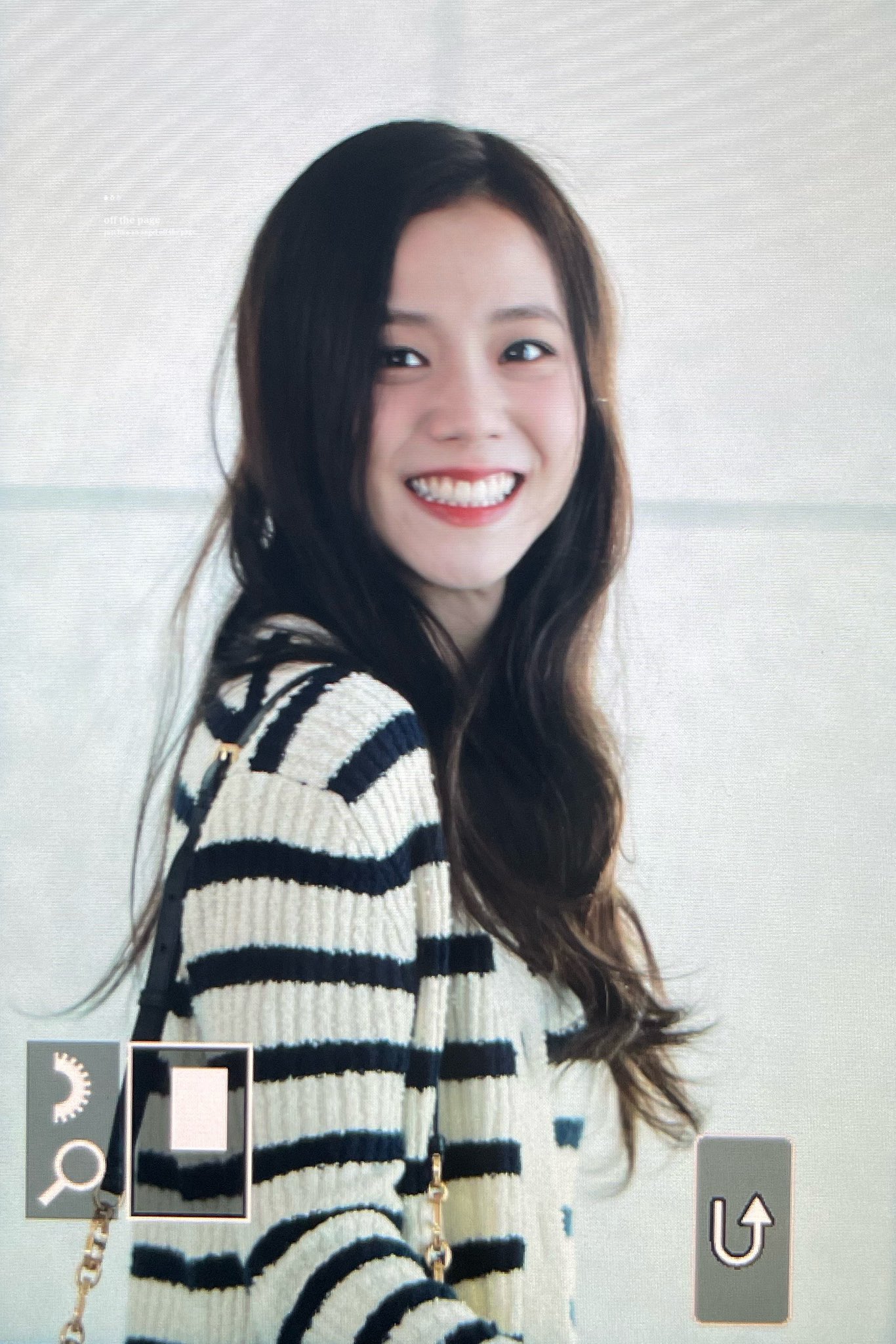 [잡담] 와 지수 이사진 찐 데뷔전 시절 생각난다 | 인스티즈