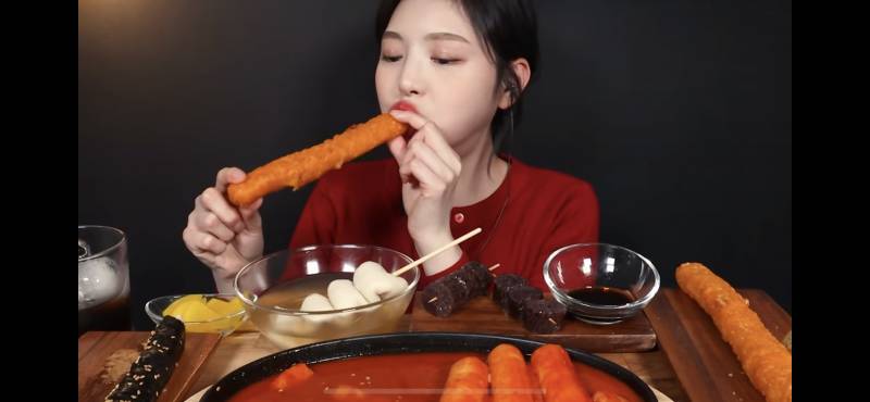 ‼️문복희가 먹는 떡볶이 어디껀지 아는 사람....... | 인스티즈
