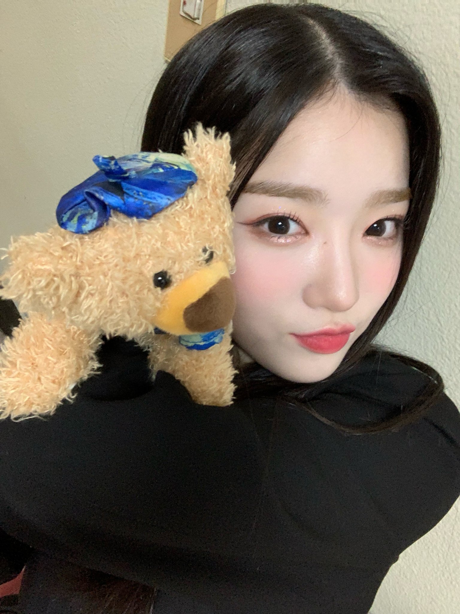 [잡담] 요즘 제일 예쁘다고 생각하는 신인여돌 | 인스티즈