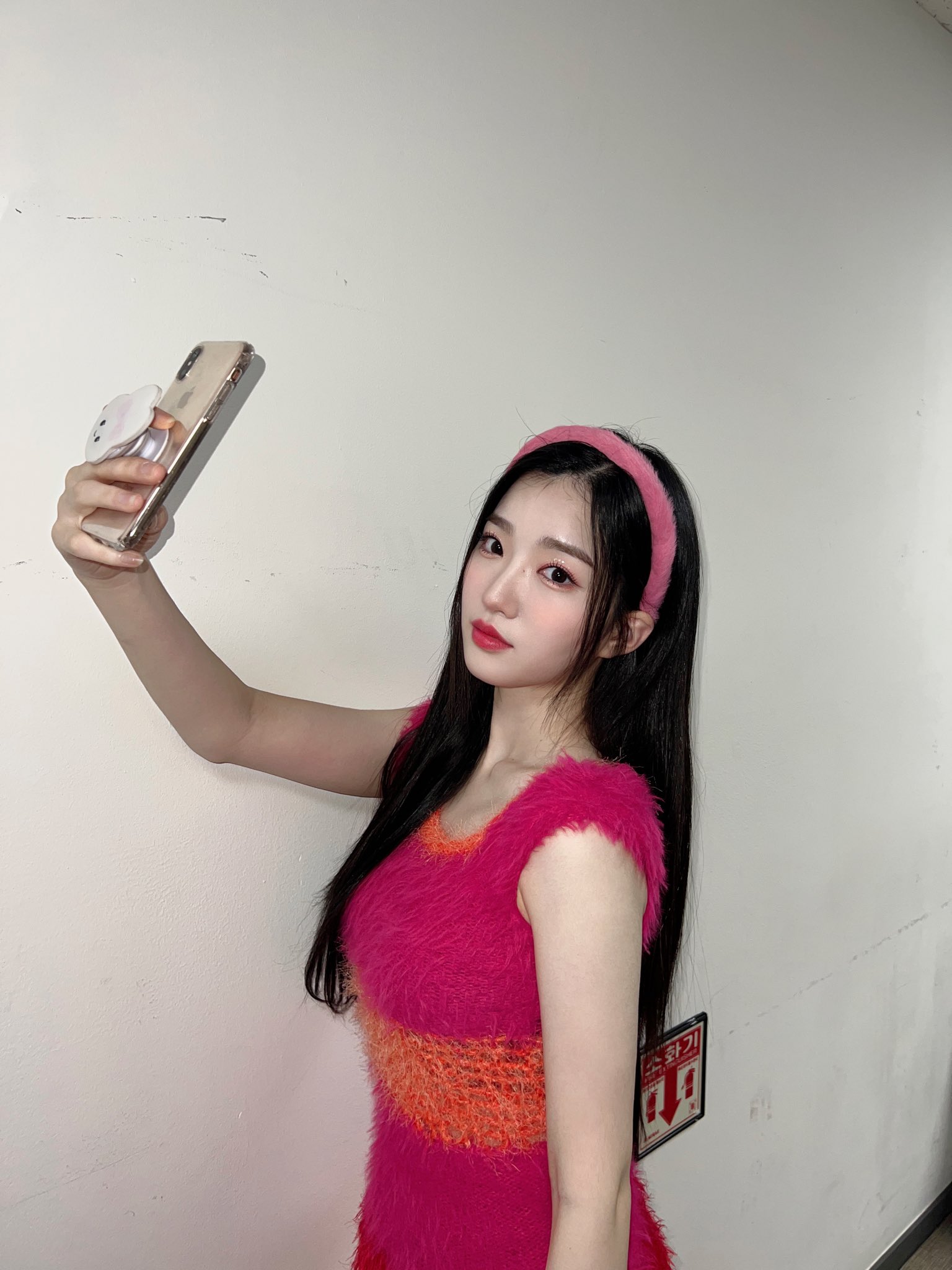 [잡담] 요즘 제일 예쁘다고 생각하는 신인여돌 | 인스티즈