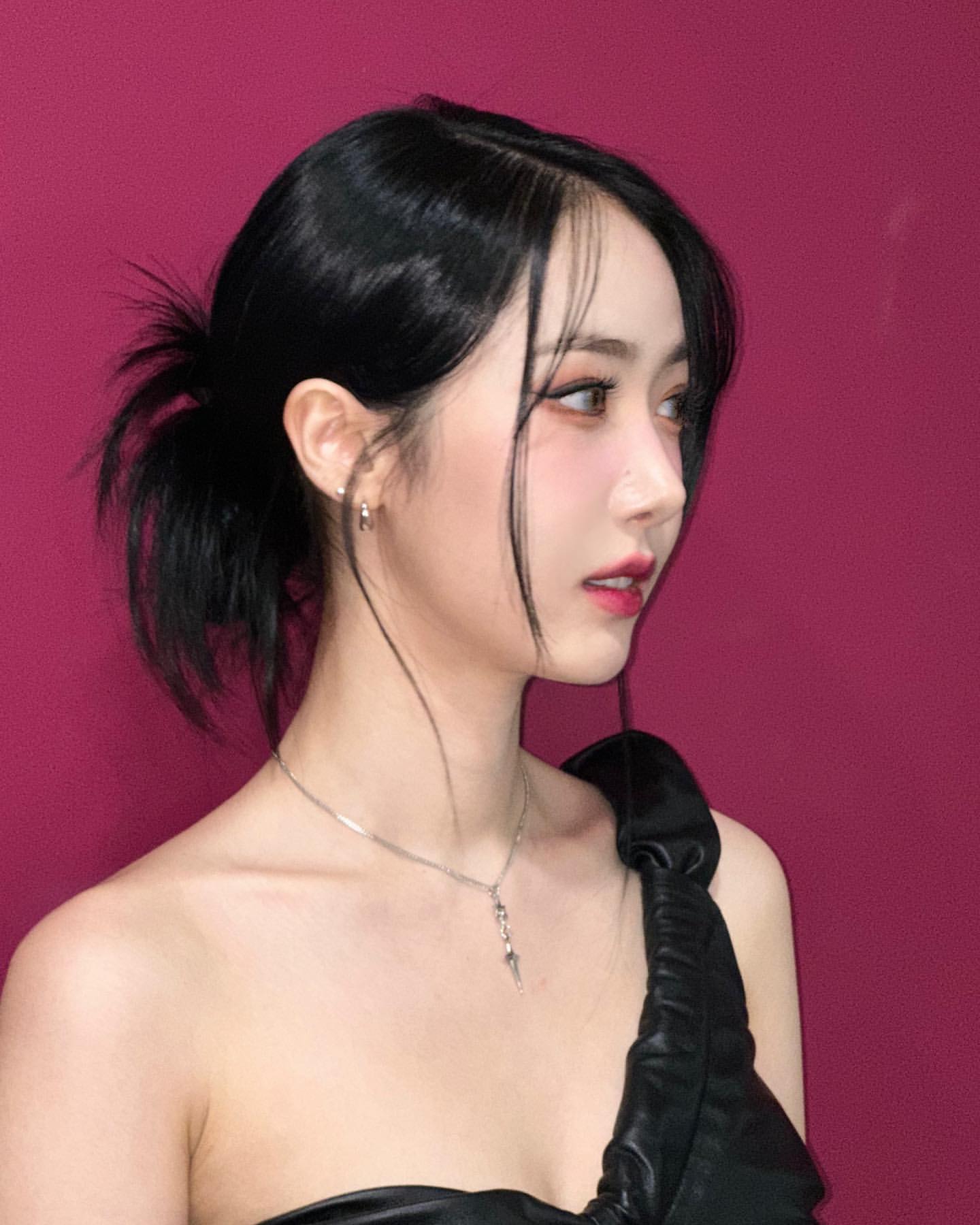 [잡담] 신비 너무 예뻐 | 인스티즈