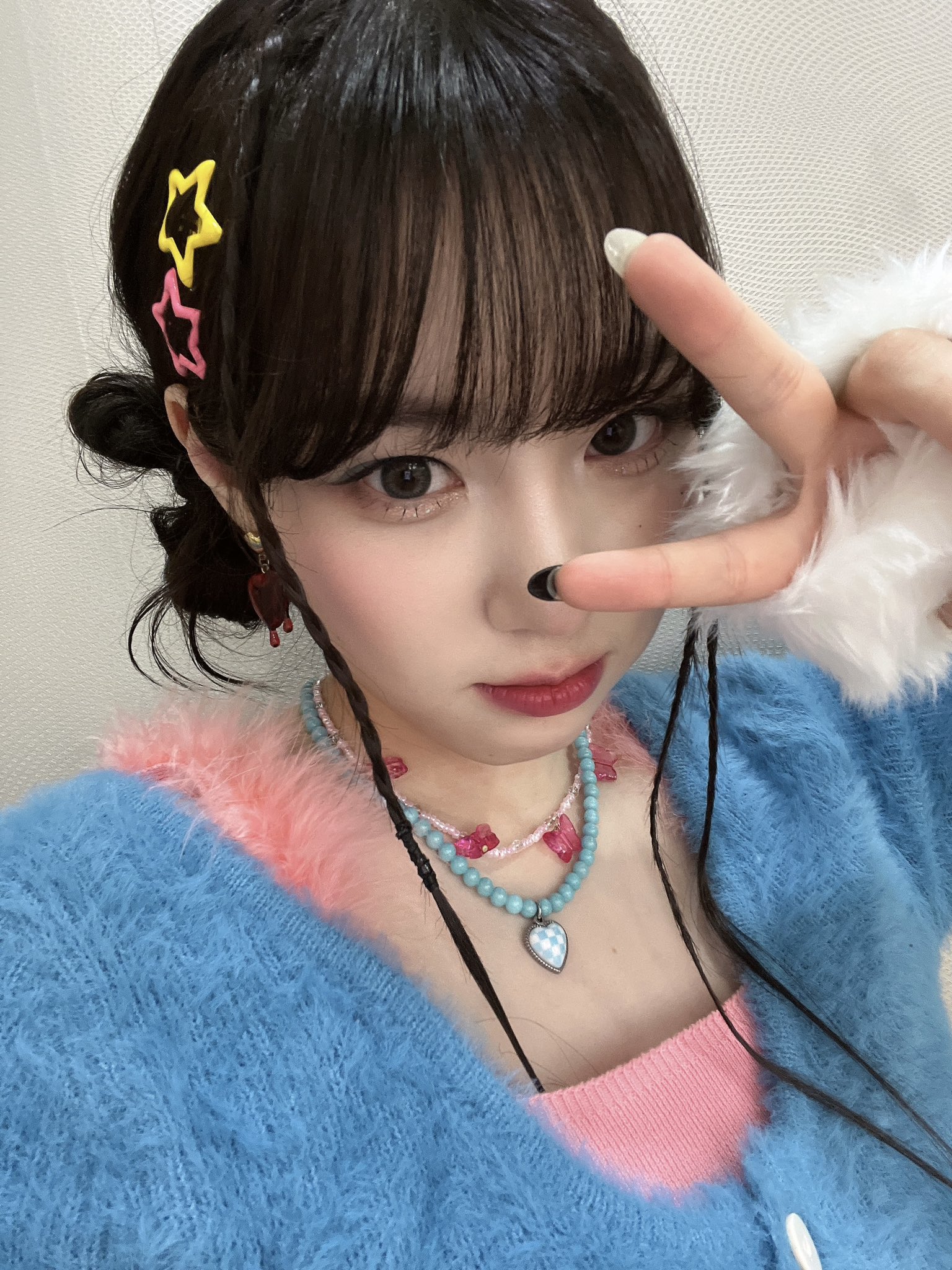 [잡담] 채현이 이 사진 포카로 나왔음 좋겠당 | 인스티즈