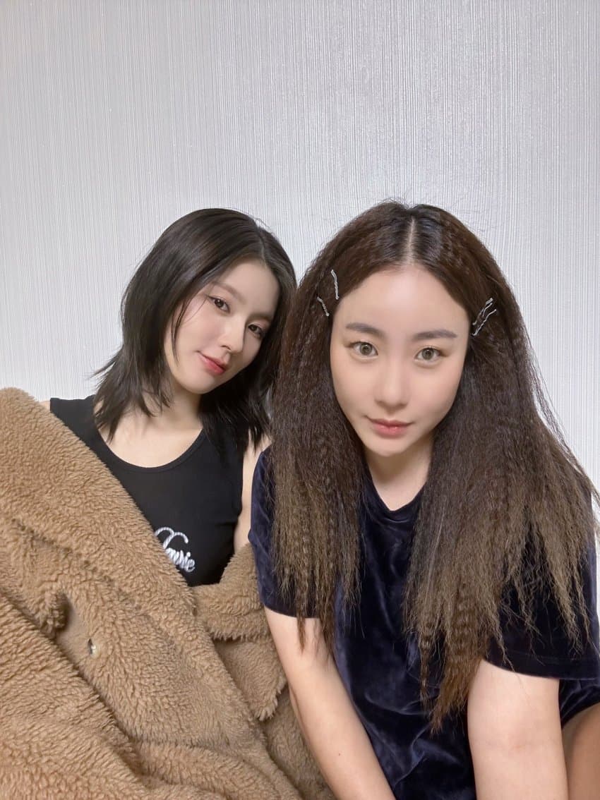 [잡담] 와 미연 흑발 중단발 허쉬컷 진심 너무 예쁘다 | 인스티즈