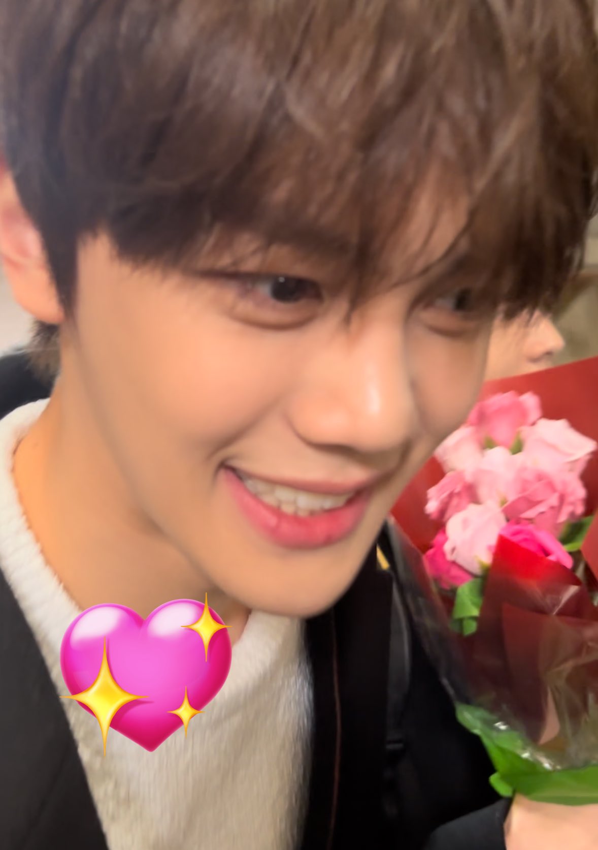 [잡담] 아니 근데 규빈이 투표사진 너무하지않니????? | 인스티즈