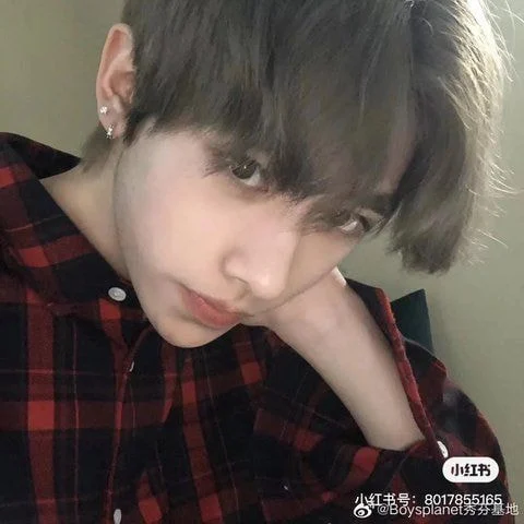 [잡담] 누가 리키 쌍테 좀 빼고 나오라고 해봐.. | 인스티즈