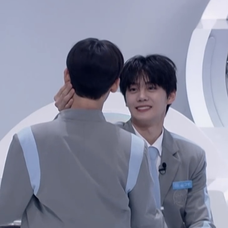 [잡담] 김규빈 한유진 같이 데뷔해ㅠ | 인스티즈