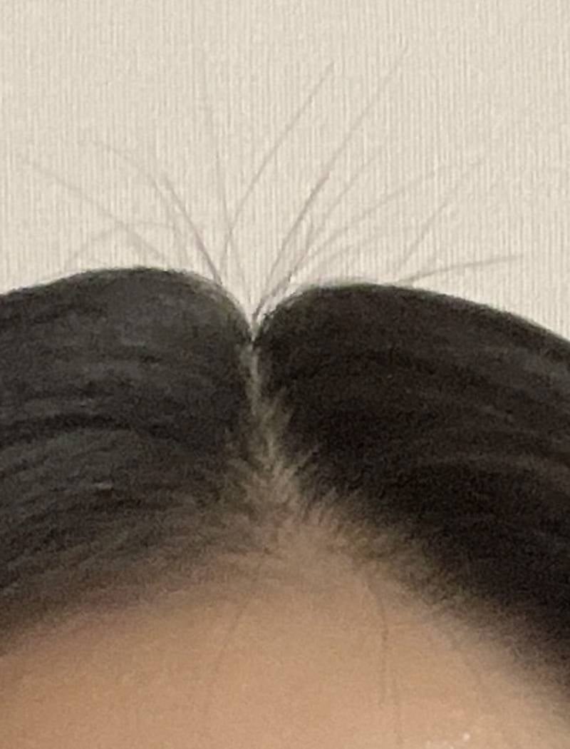 급하게 폰으로 증명사진 찍었는데 이런 머리카락 없앨 수 있는 어플 있나?! ㅠㅠ | 인스티즈