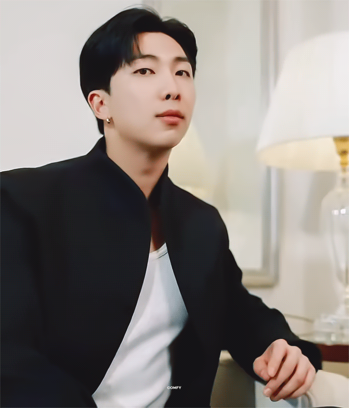 [잡담] 큰방 익들에게 개레전드 쩔었던 방탄 핫가이 김남준 짤 드림 | 인스티즈