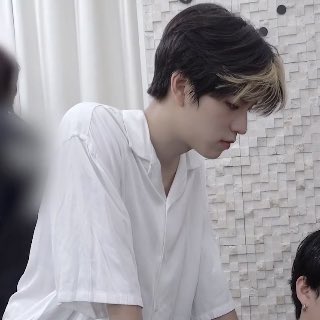 [잡담] 나 이런 몸선 너무너무 좋아한다…? | 인스티즈