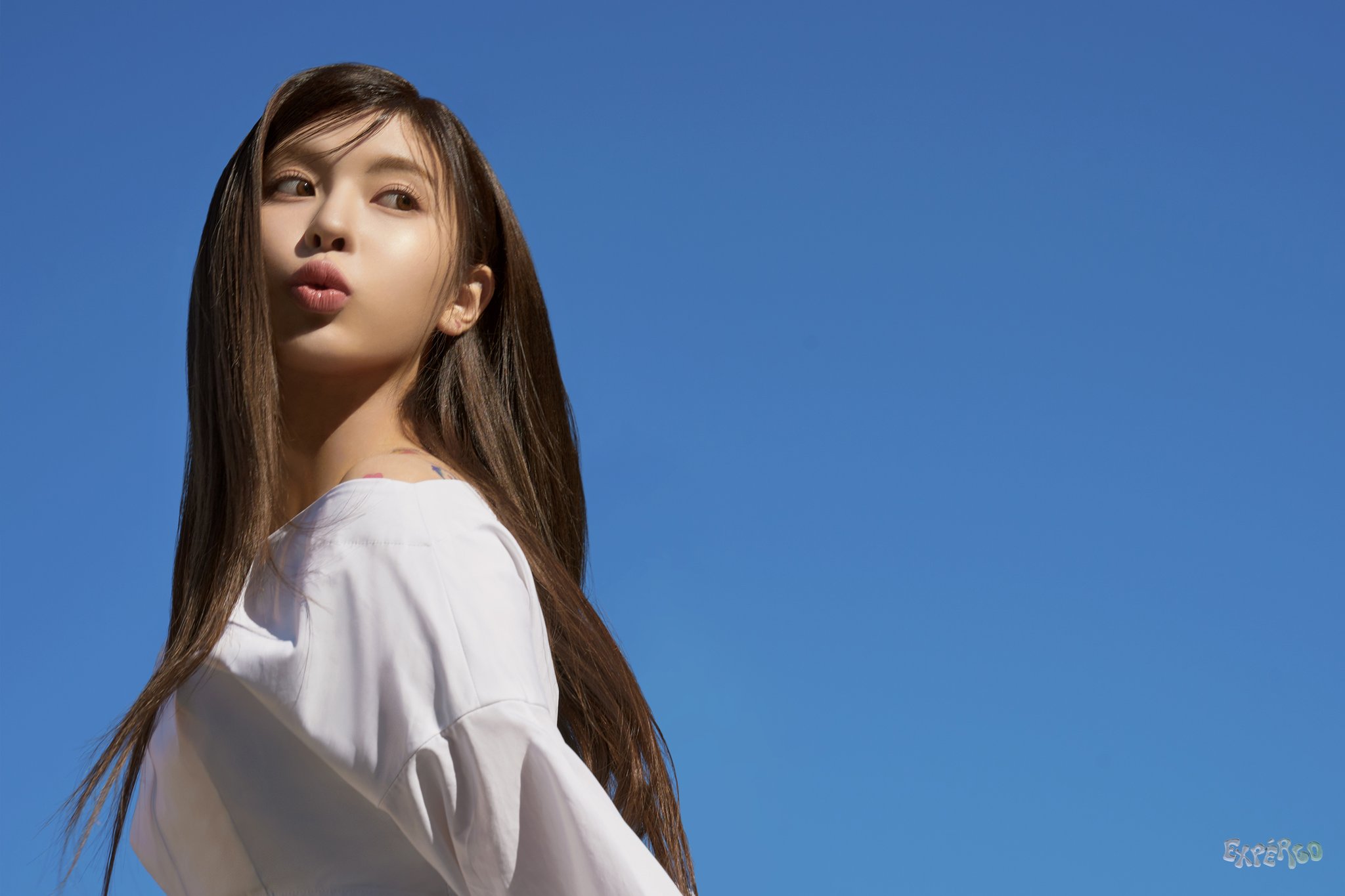 [잡담] 와 나 타투로 컨포내는 여돌 첨봨ㅋㅋㅋ | 인스티즈